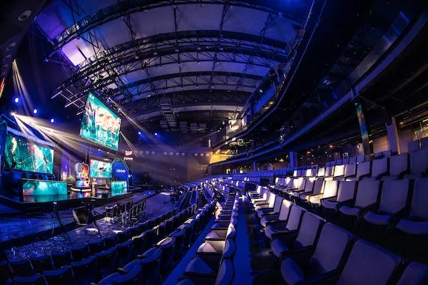 上海滩上演 上海滩上演