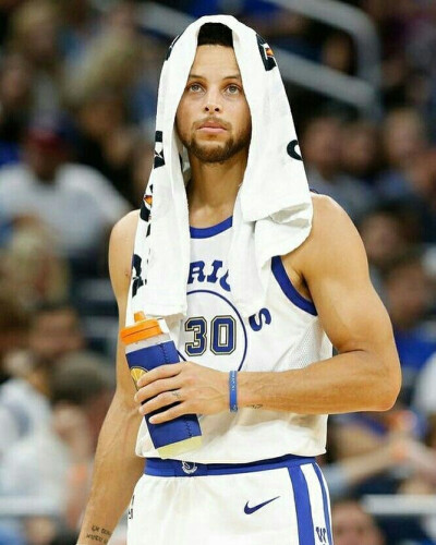 频频撕开海 频频撕开海