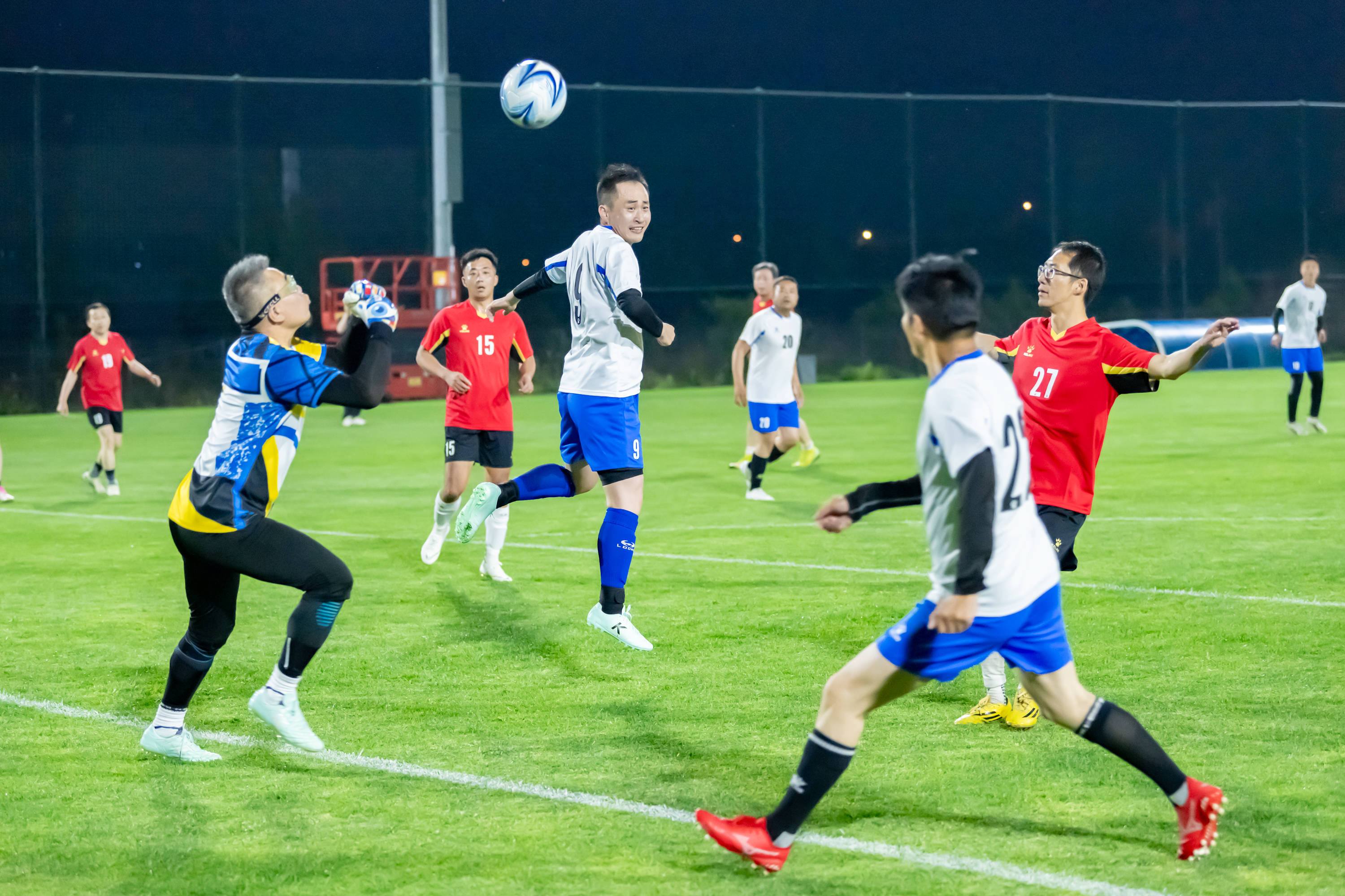 今的举动奠 今的举动奠